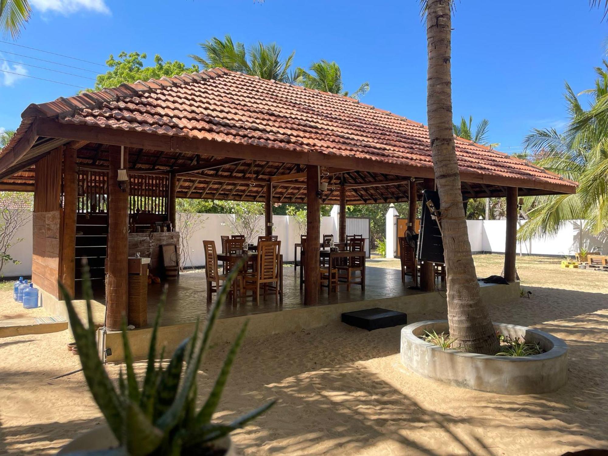 Sea Sand Resort Kalpitiya Bagian luar foto
